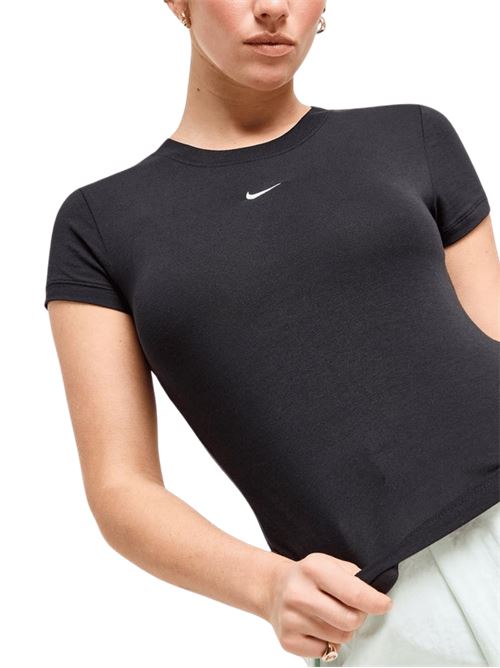 Nike T-shirt Sportswear Chill Knit Donna NIKE | FV5508010